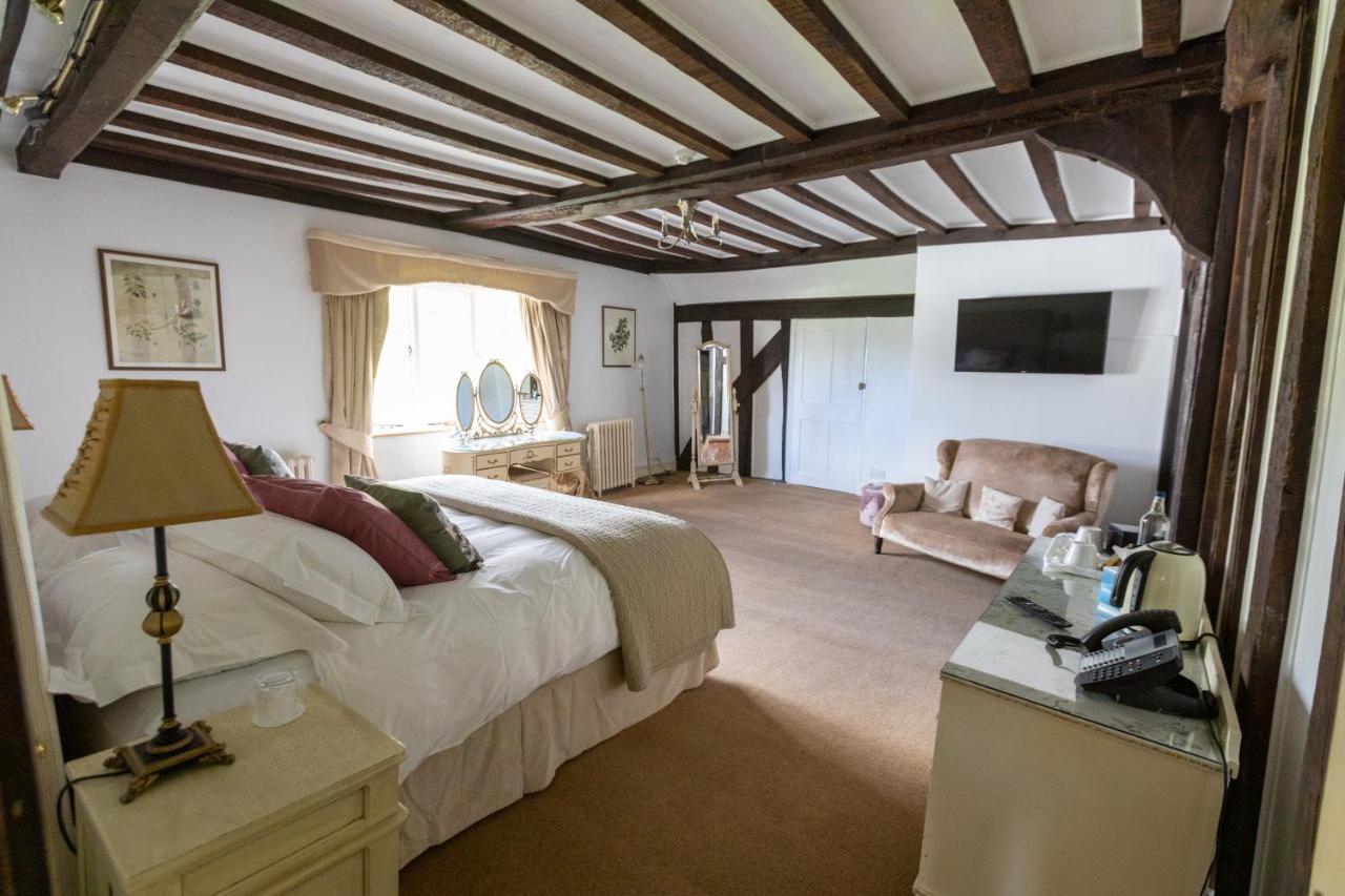 Prested Hall Braintree Extérieur photo